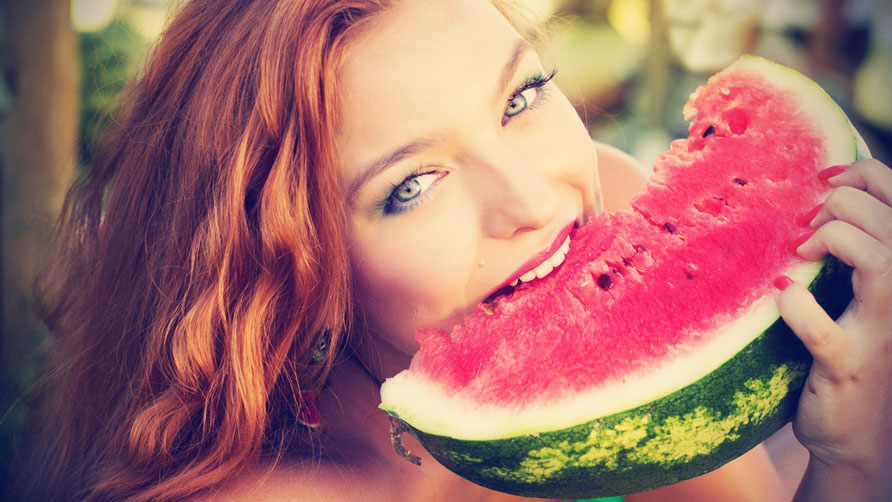 beautiful-woman-with-makeup-eating-watermelon