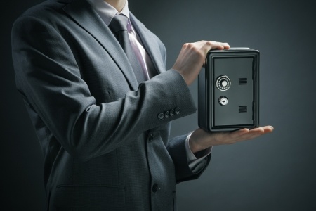 Blog-pic-Man-protecing-savings-16675913